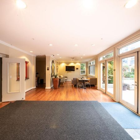 Modern Downtown Top Floor Penthouse With Bay Views Σιάτλ Εξωτερικό φωτογραφία