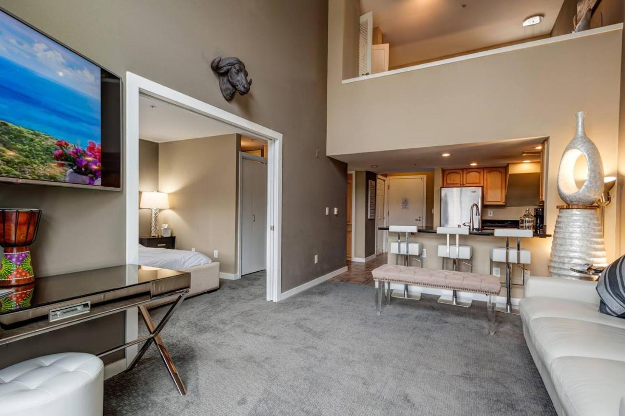 Modern Downtown Top Floor Penthouse With Bay Views Σιάτλ Εξωτερικό φωτογραφία