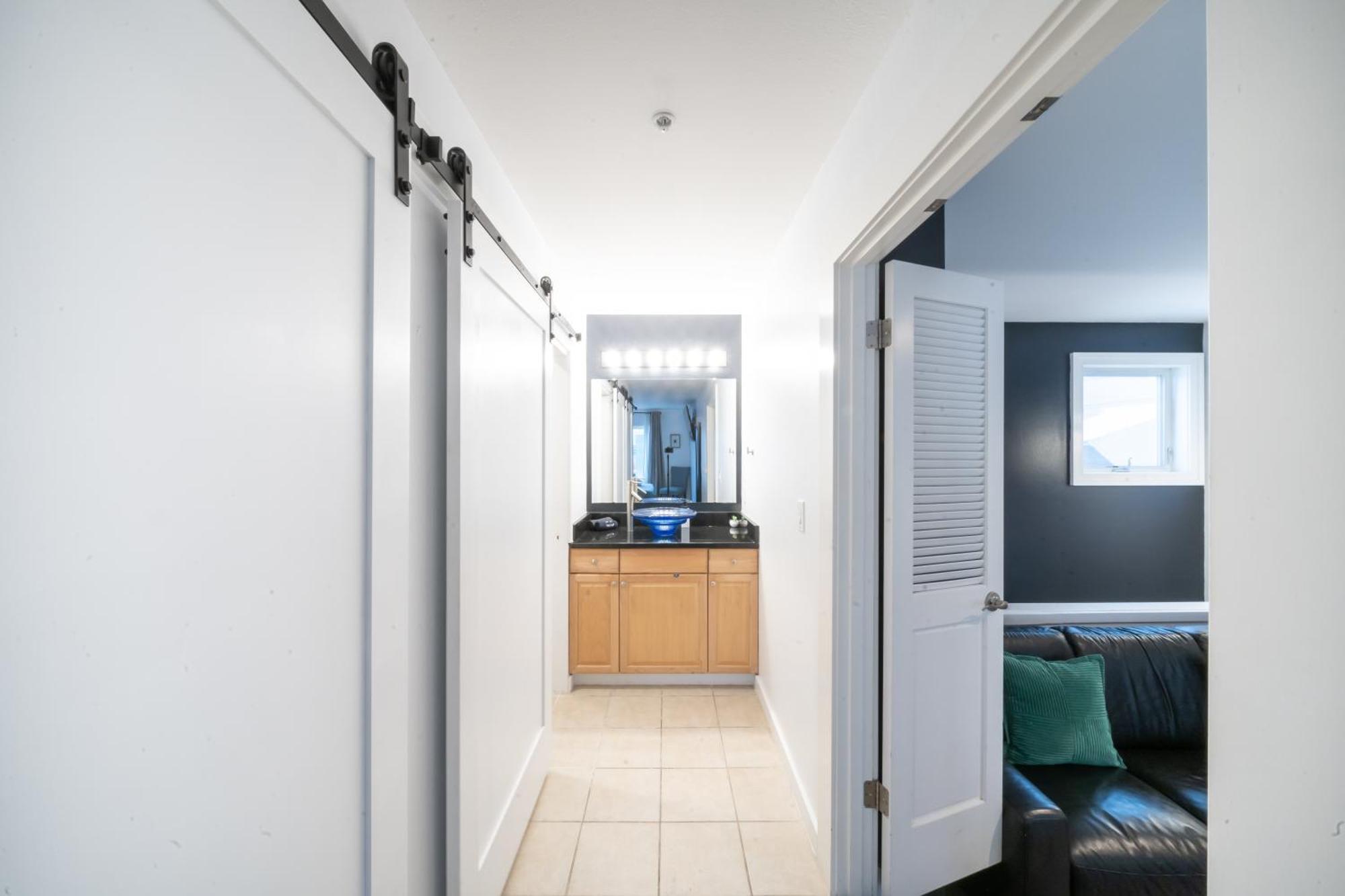 Modern Downtown Top Floor Penthouse With Bay Views Σιάτλ Εξωτερικό φωτογραφία