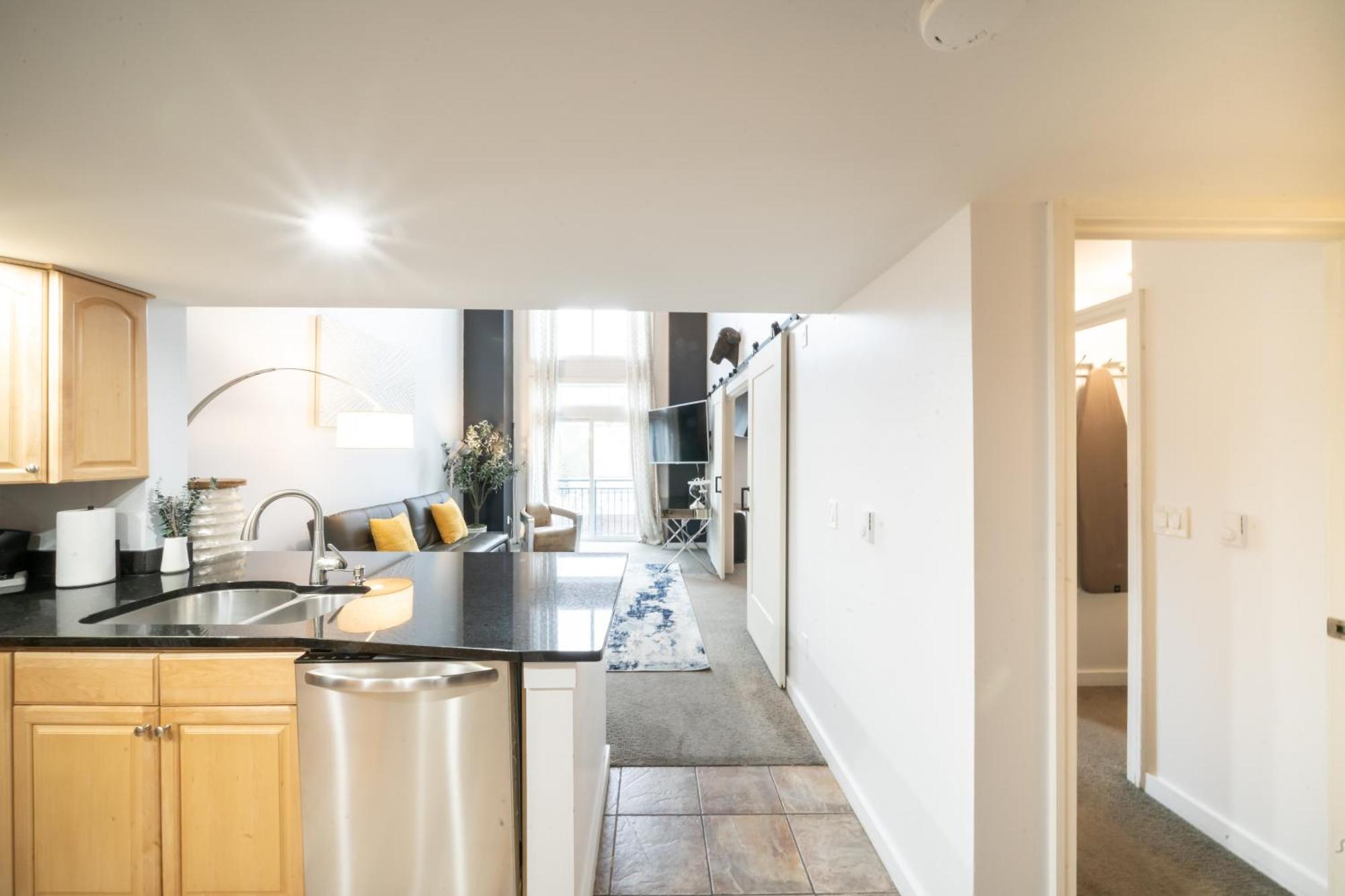 Modern Downtown Top Floor Penthouse With Bay Views Σιάτλ Εξωτερικό φωτογραφία